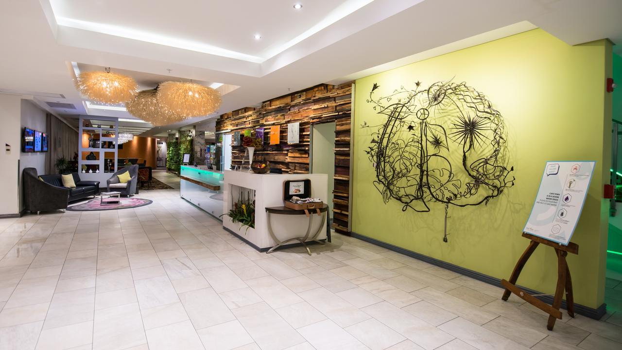 Hotel Verde Cape Town Airport Matroosfontein Exterior photo
